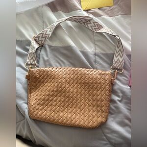 Stylish Tan Woven Shoulder Bag